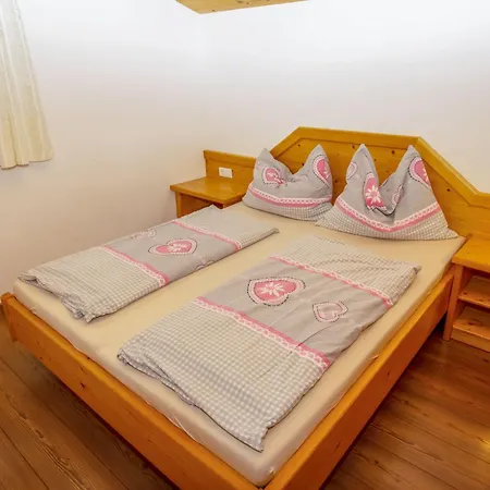 Holiday home Auer - Ebe115 By Interhome